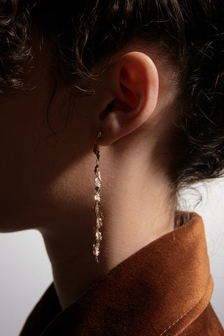 Leaf Drop Earrings Gold