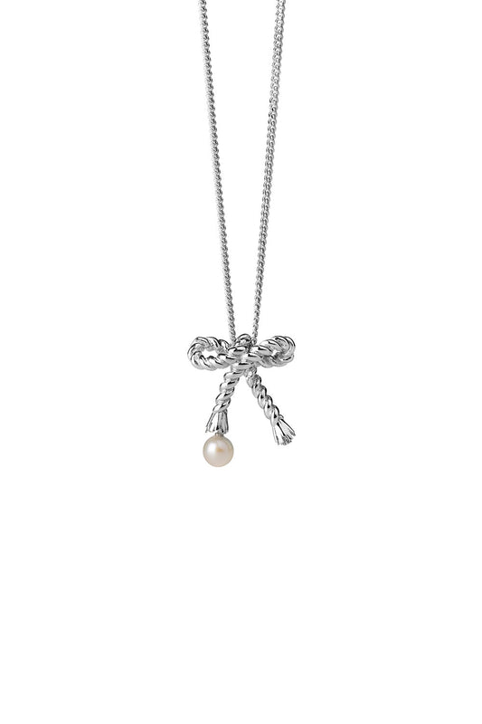 Love Knot Necklace Silver