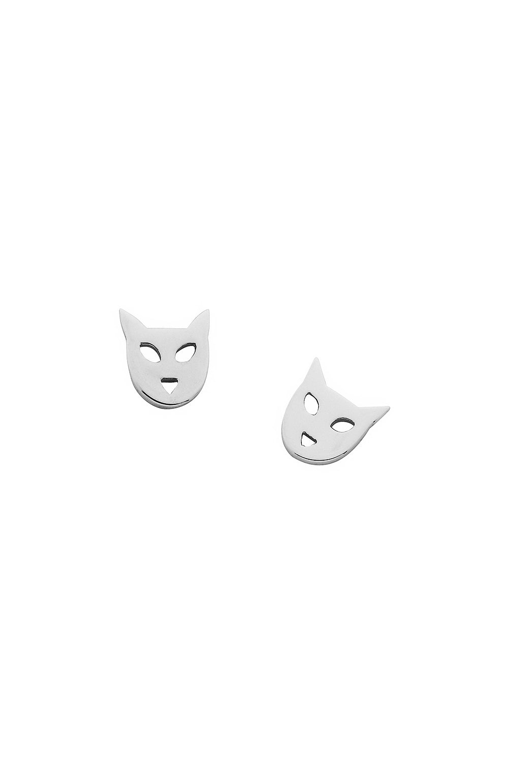 Mini Cat Studs Silver