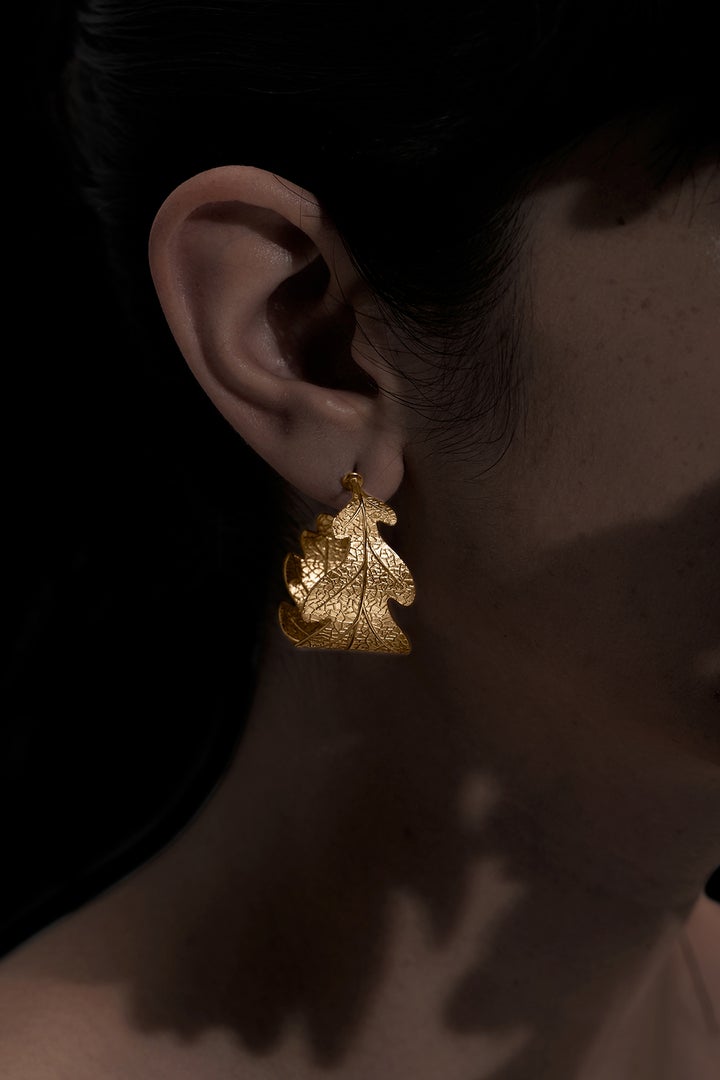 Oak Leaf Earrings Gold