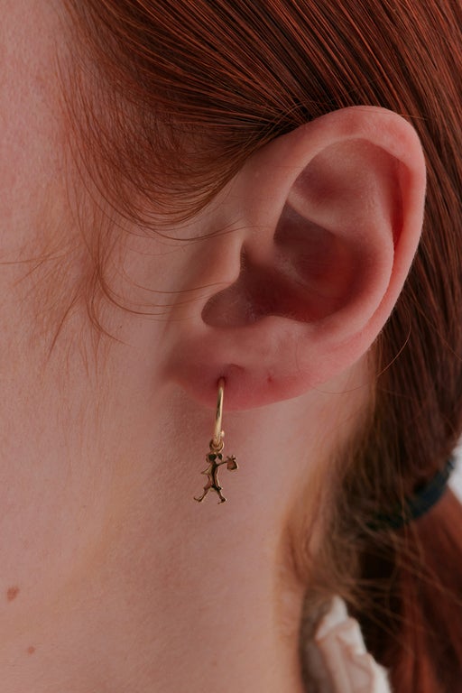 Runaway Girl Hoop Earrings Gold