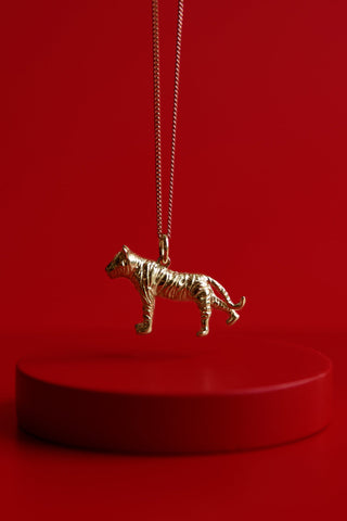 Tiger Necklace Gold