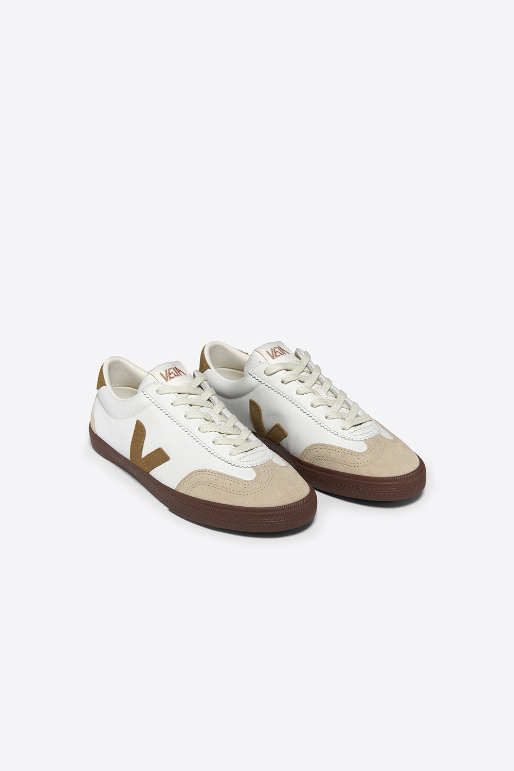 Volley White/Tent/Bark