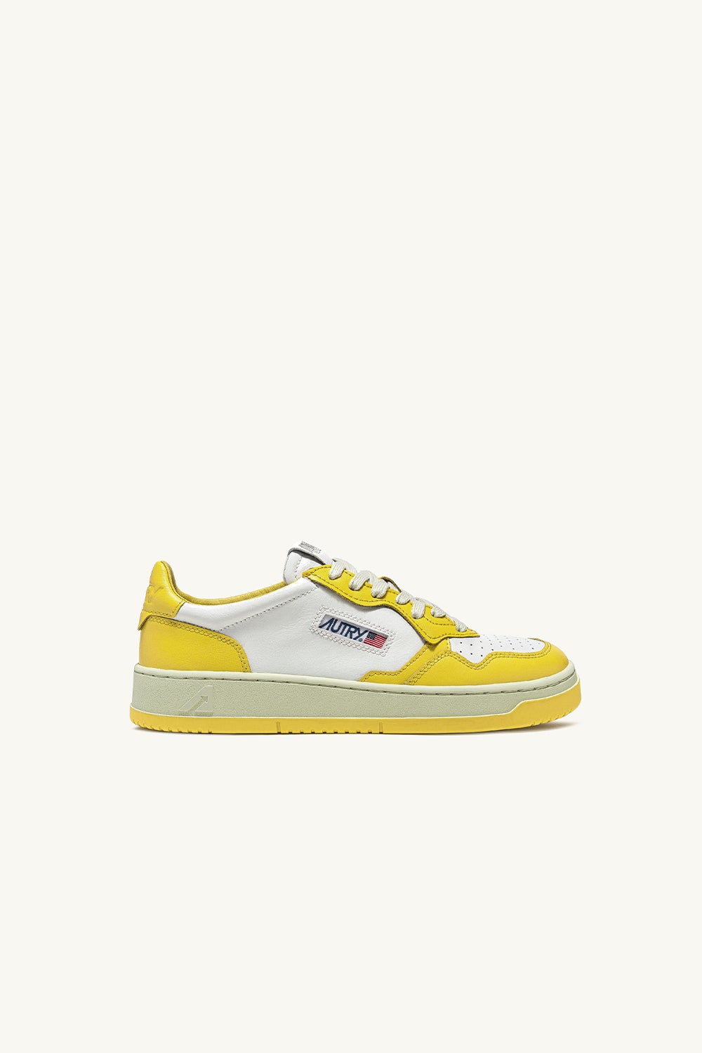 Autry Medalist Low Sneakers Yellow | Karen Walker