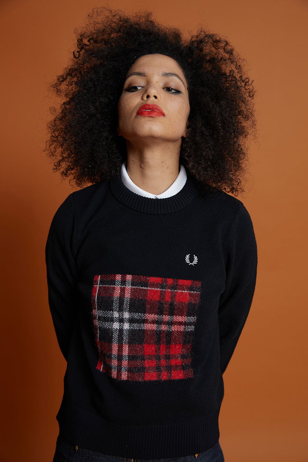 fred perry black sweater