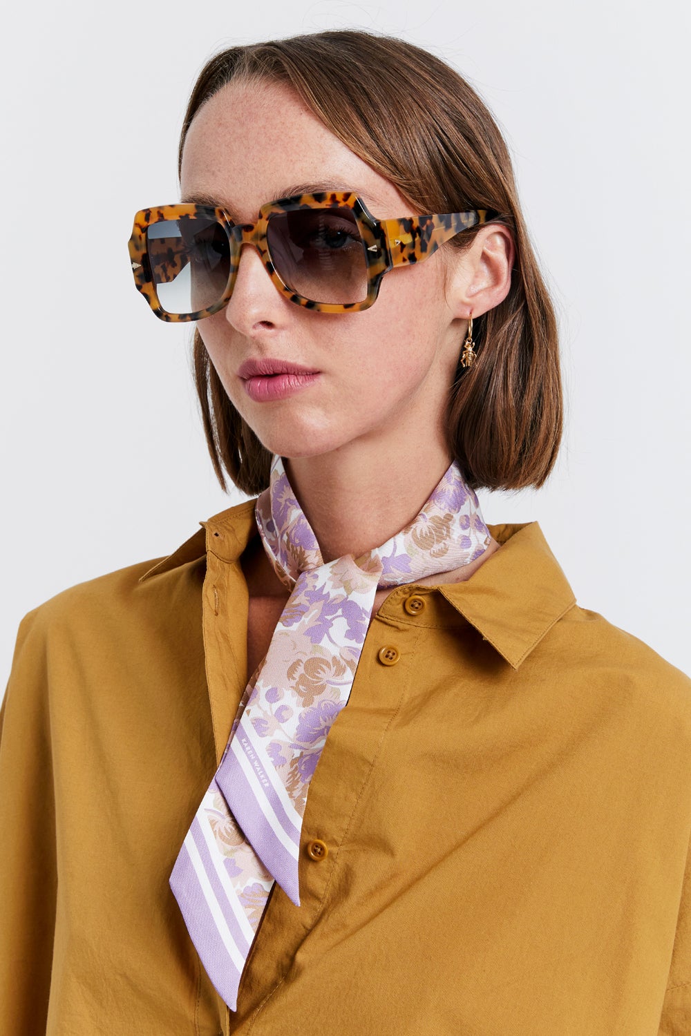 Karen walker best sale lunar flowerpatch sunglasses