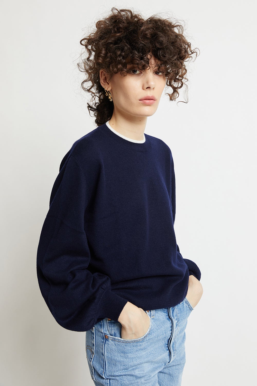 Cashmere bell clearance sleeve sweater