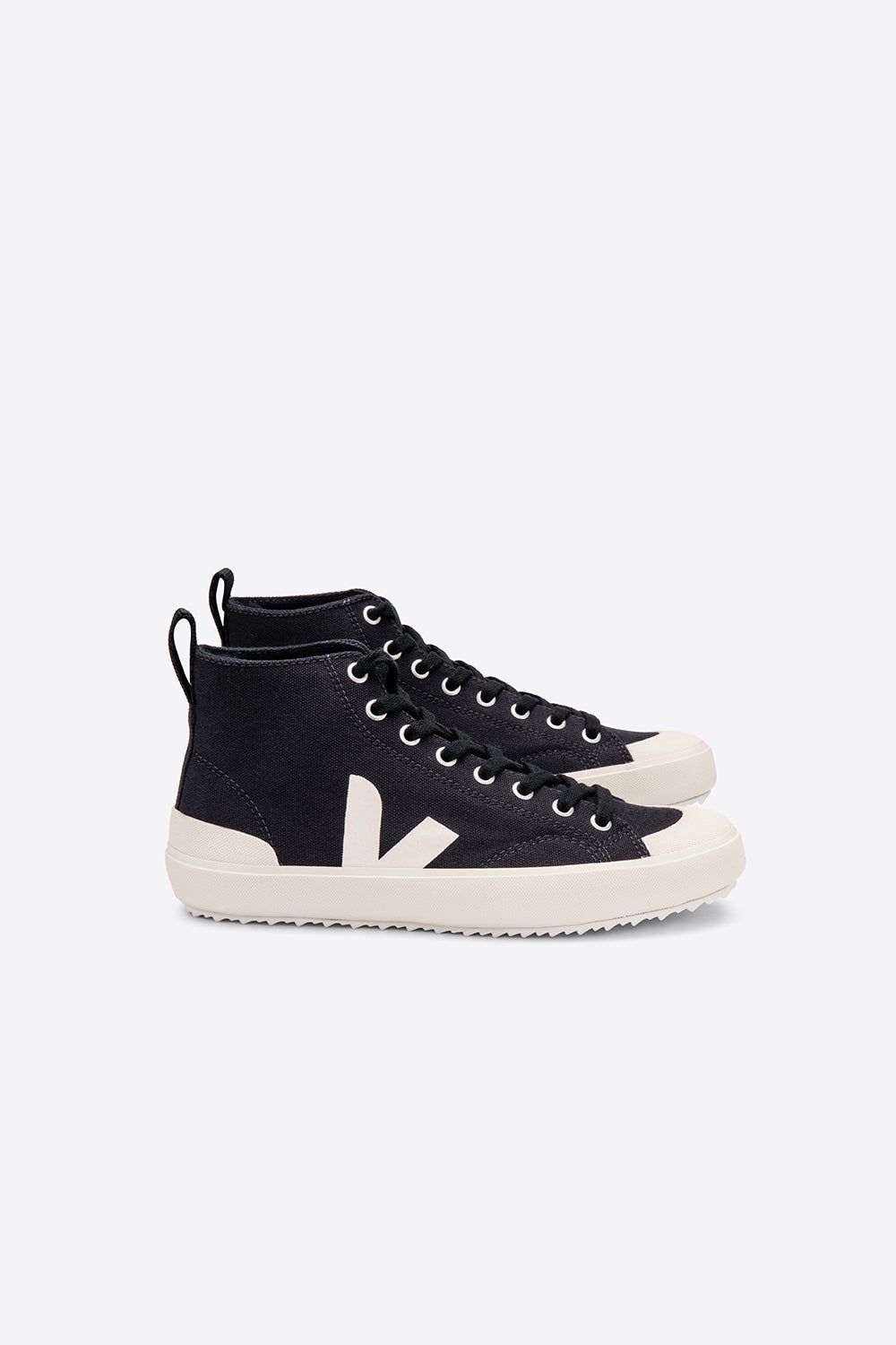 Veja nova sale sneakers