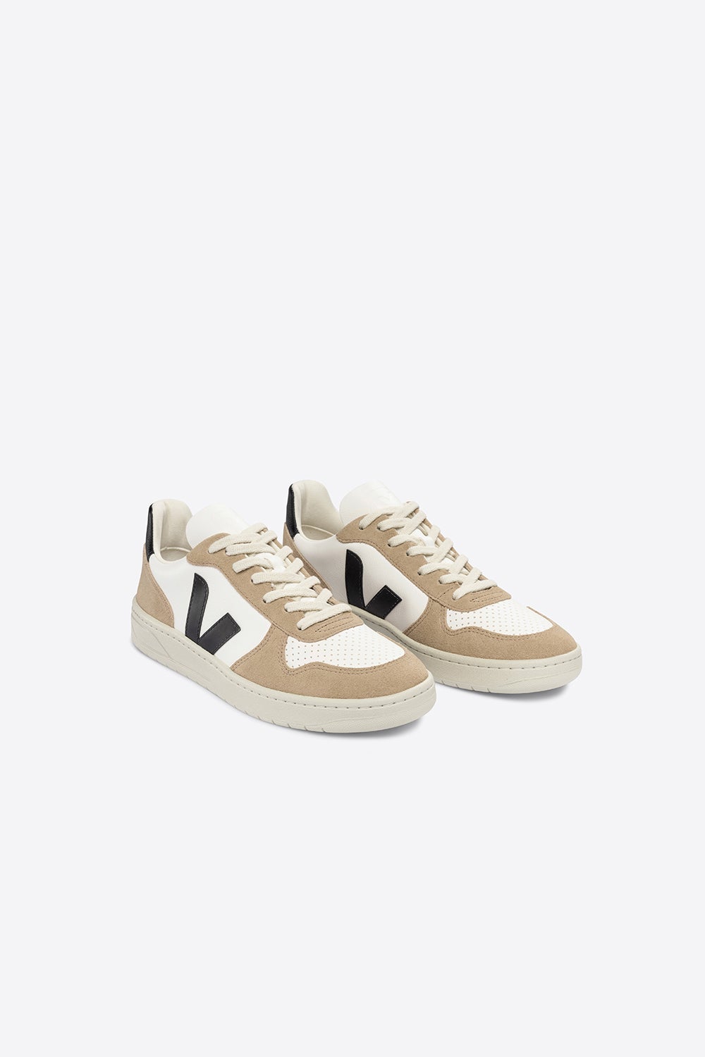 Veja V-10 Extra White/black/sahara | Karen Walker