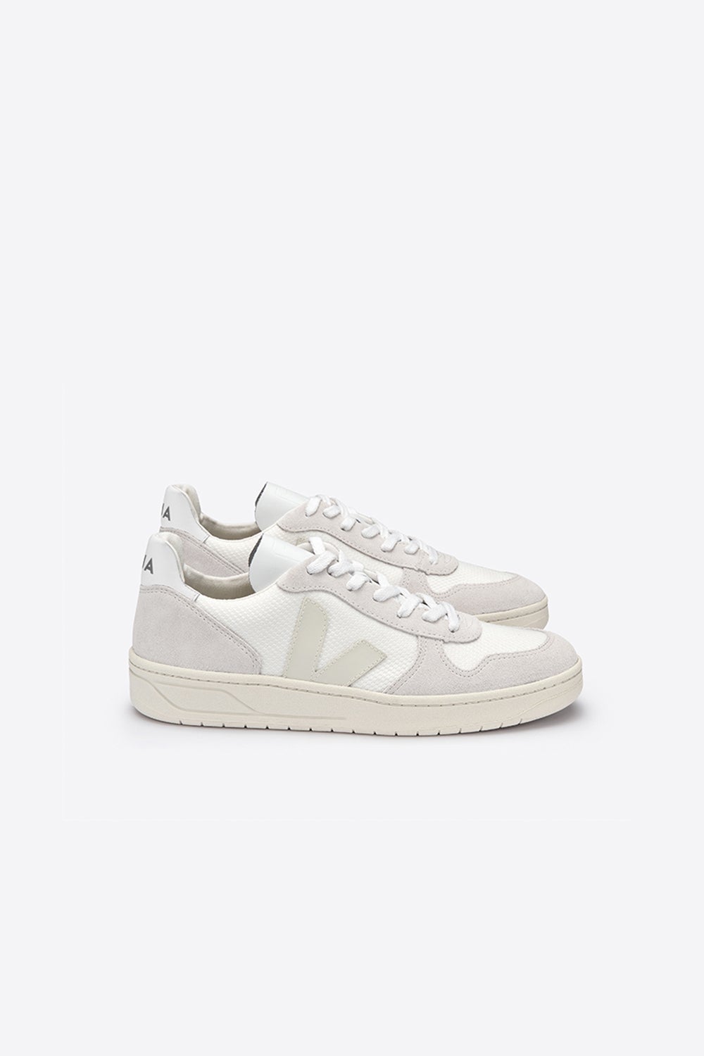 Veja V 10 White natural pierre Karen Walker