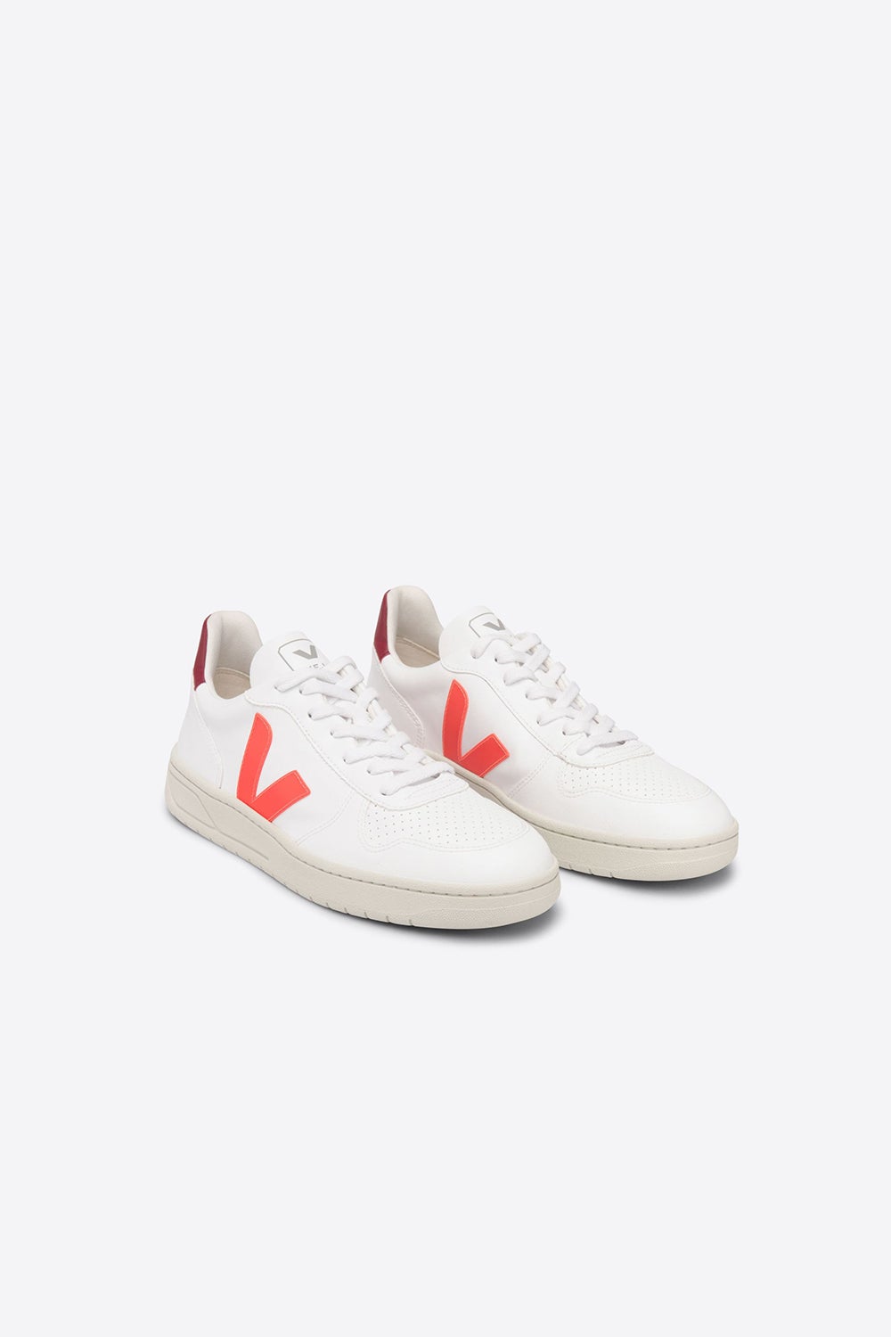 Veja v10 marsala outlet orange