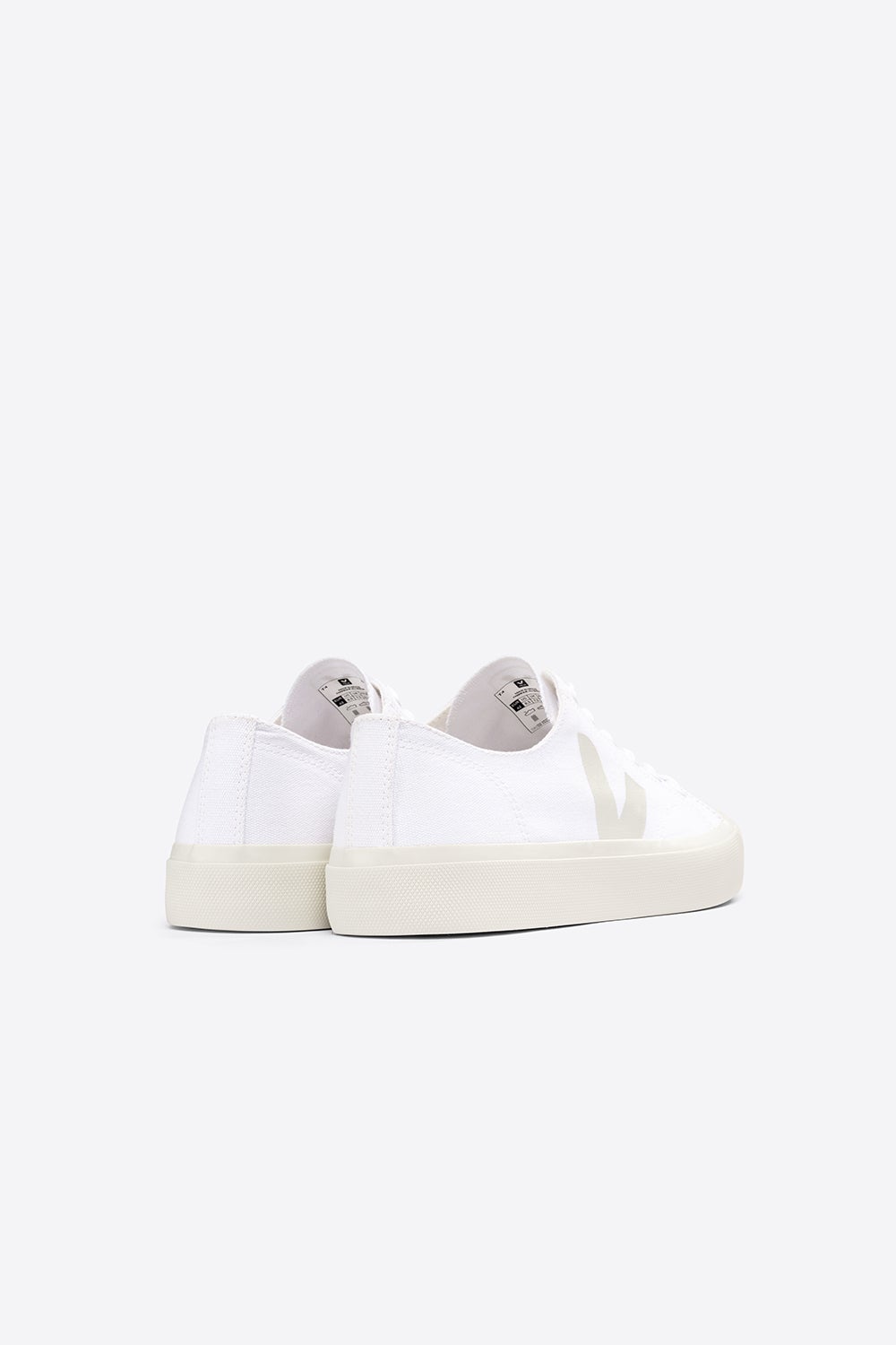 Veja nova white dried on sale petal